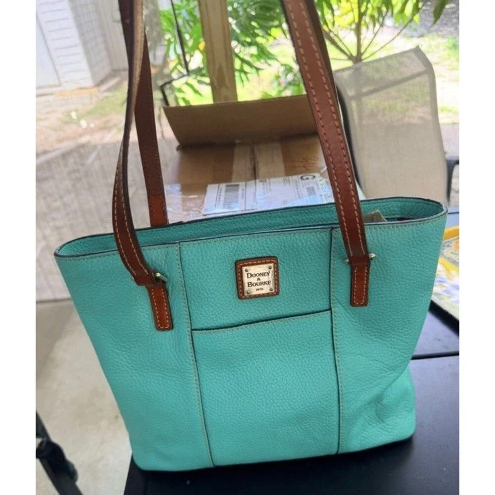 Dooney & Bourke Lexington Shopper Pebble Grain Leather Tote Bag Spearmint Green - Picture 2 of 14